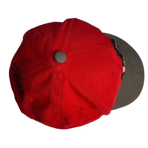 Disney Mickey Mouse Children's Hat Embroidered "Pixel" Design - Picture 6 of 8